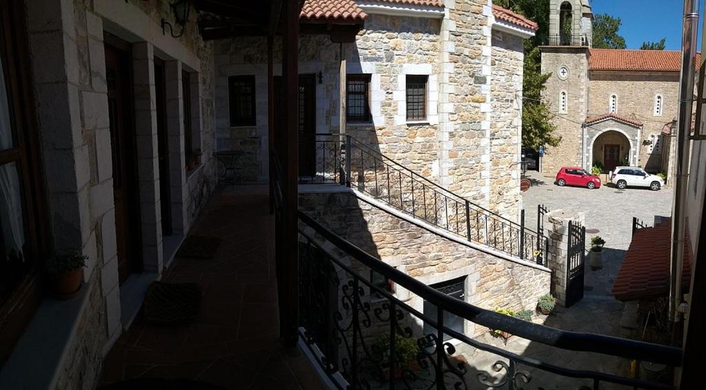 Ξενωνασ Σελινουντα Hotel กอสมาส ภายนอก รูปภาพ