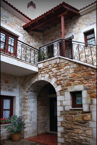 Ξενωνασ Σελινουντα Hotel กอสมาส ภายนอก รูปภาพ